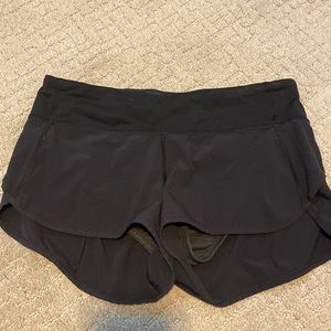 Lululemon Speed Up Low-Rise Lined Short 2.5”